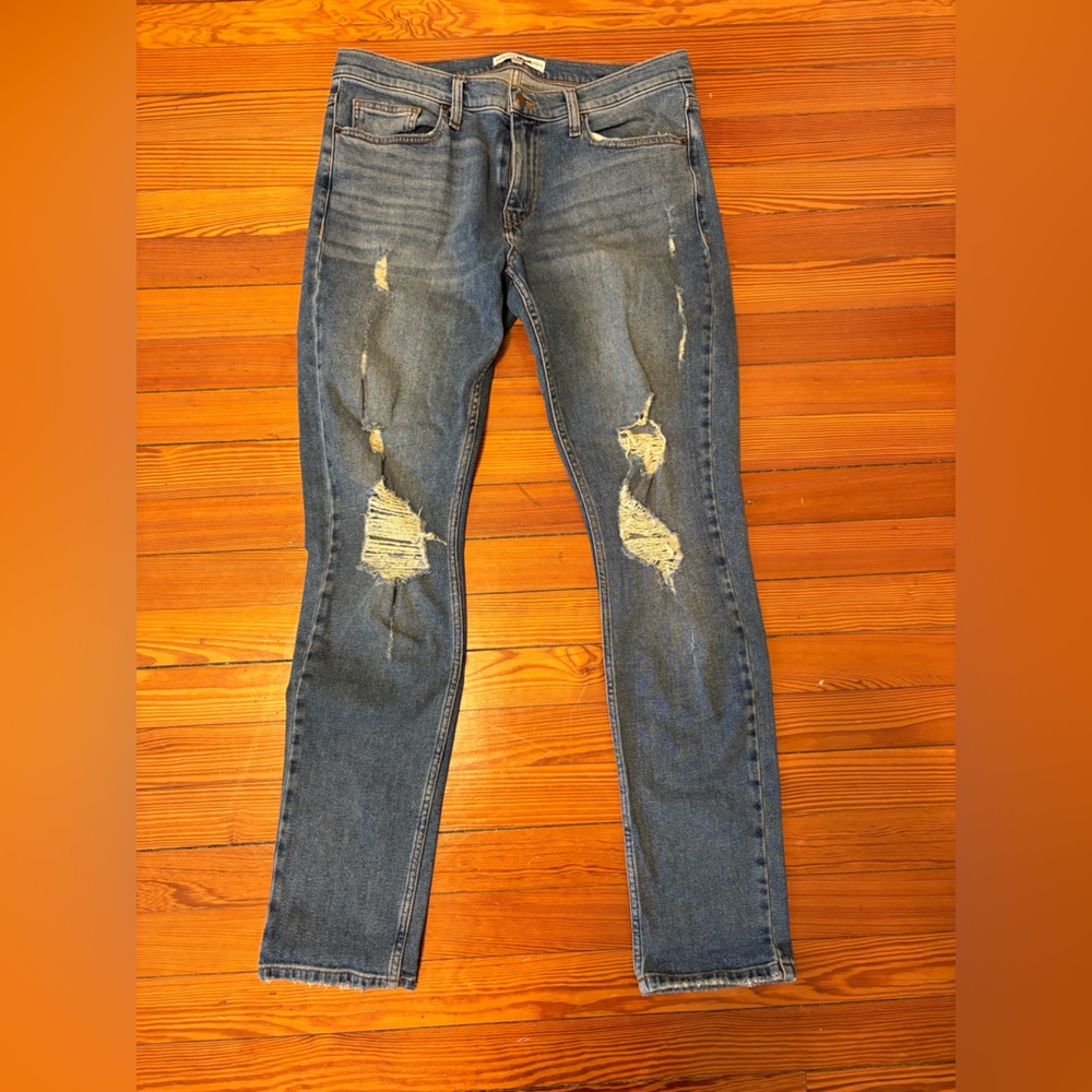 Fashion Nova Men’s Ripped Jeans. Brand new without tags.